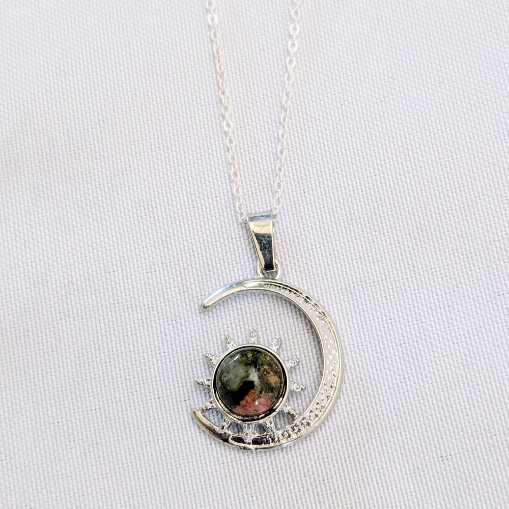 Elegant Silver Crescent Pendant Necklace